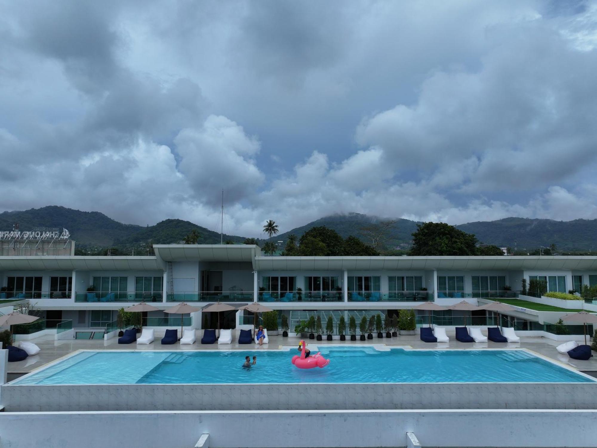 מלון בן באנג צ'אק Chalong Marina Bay View Phuket מראה חיצוני תמונה