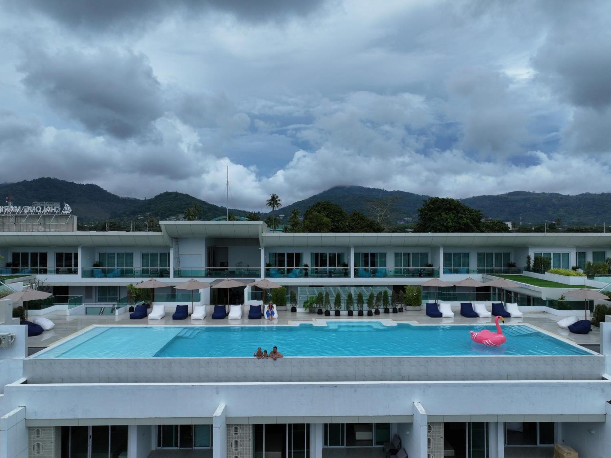 מלון בן באנג צ'אק Chalong Marina Bay View Phuket מראה חיצוני תמונה
